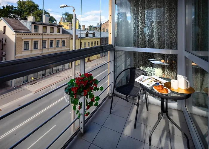 Ziedondarza Park One Bedroom Apartment With Balcony