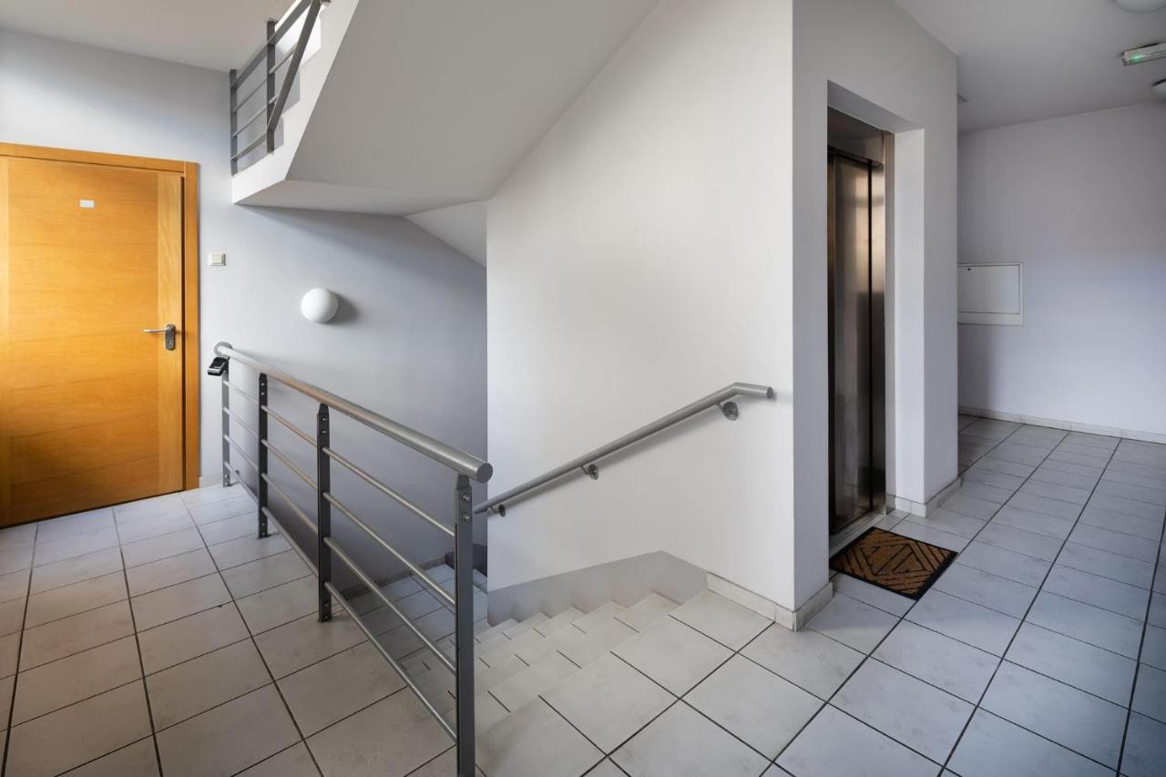 Apartment Ziedondarza Park One Bedroom With Balcony *