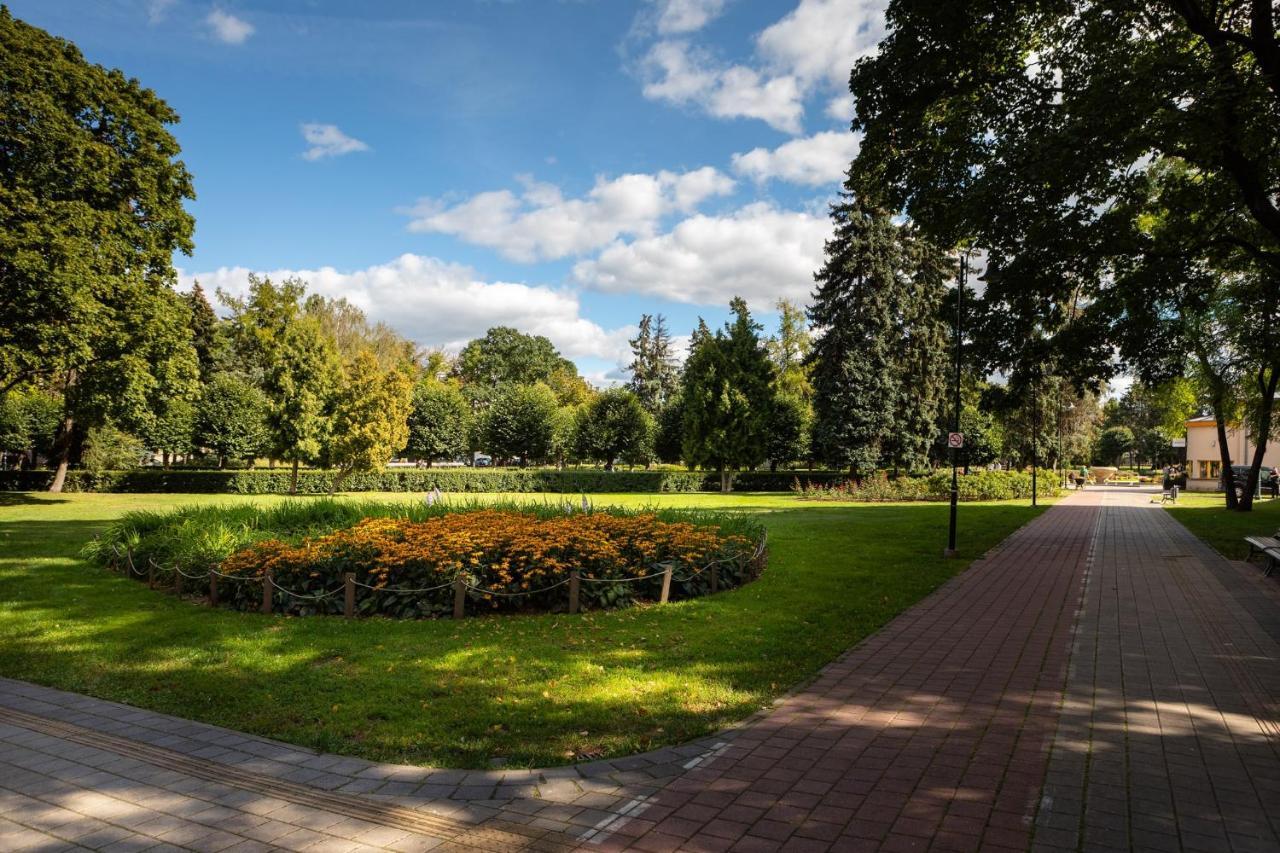 Apartment Ziedondarza Park One Bedroom With Balcony Riga